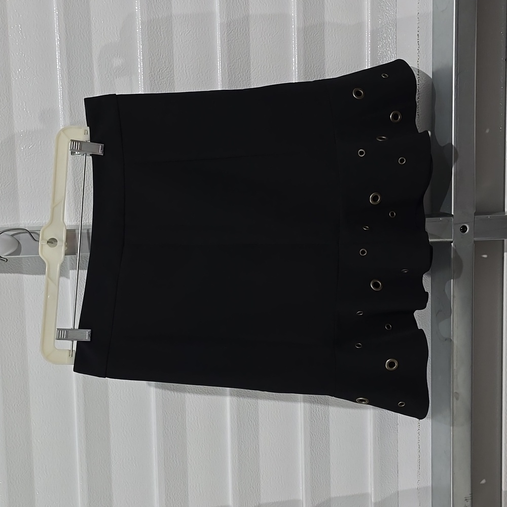 Worthington skirt with metal eyelet ruffle trim size 10